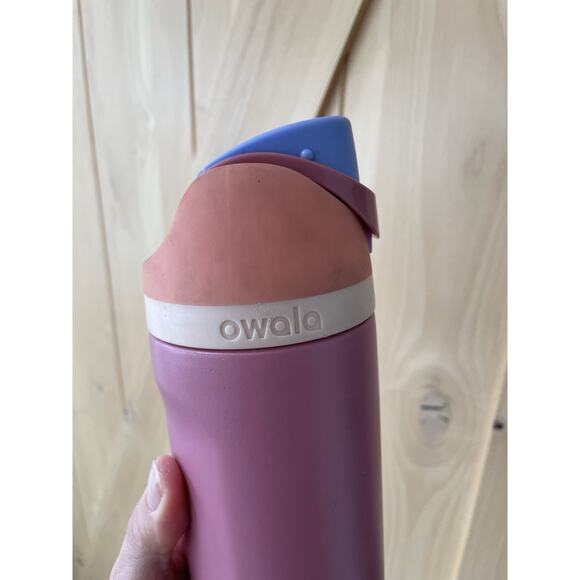 Owala FreeSip Stainless Steel Water Bottle 24oz Color: Yoga Rose - Picture 2 of 8